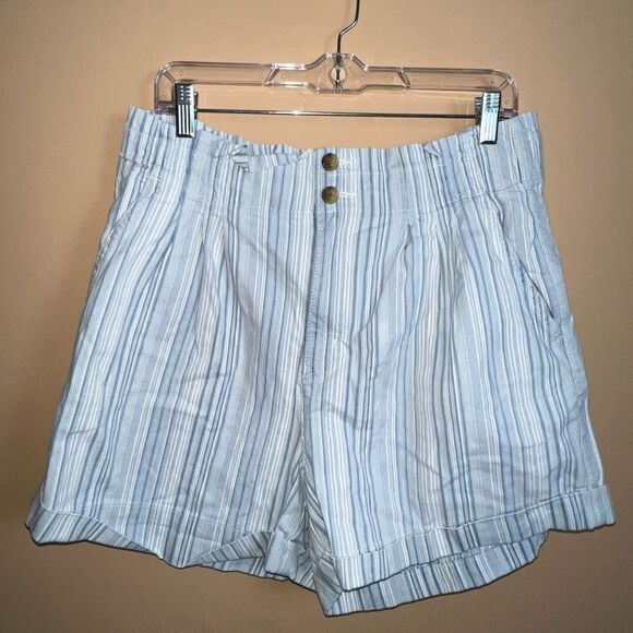 American Eagle Blue‎ & White Striped Paperbag Mom Shorts Size 16 NWOT - Picture 2 of 10